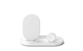 ESTACION DE CARGA BELKIN BOOSTCHARGE PARA APPLE 3 EN 1 NEGRO BLANCO
