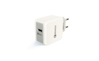 CARGADOR EIGHTT USB QUALCOOM 3.0 12W 12V 1.5A, 9V 1.8A, 5V 2.4A