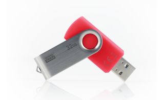 USB 3.0 GOODRAM 32GB UTS3 ROJO